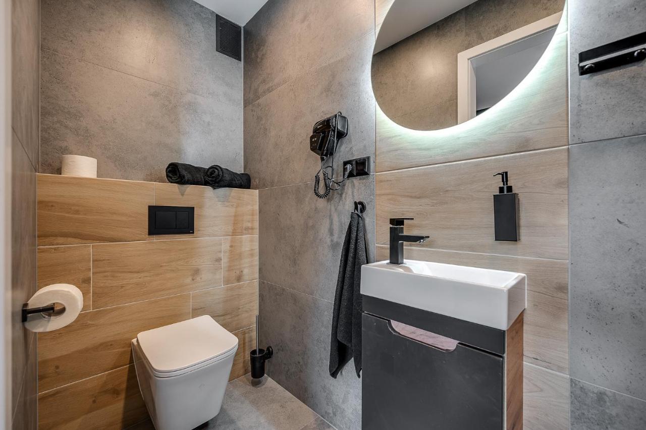 Loft House Apartment Studio Z Ogrodkiem 3 Rybnik  Esterno foto