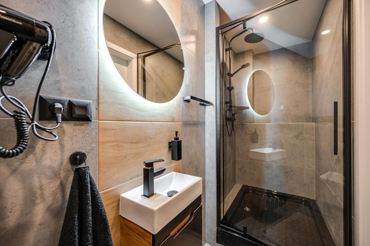 Loft House Apartment Studio Z Ogrodkiem 3 Rybnik  Esterno foto